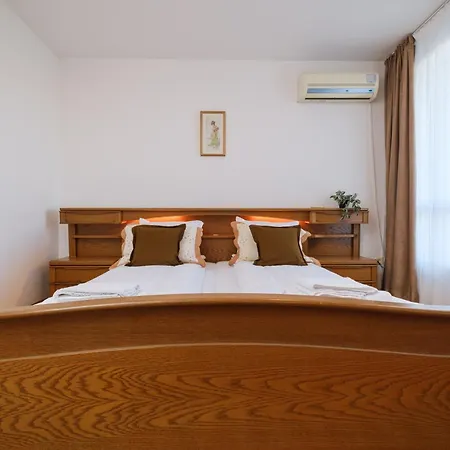 Feriehus The Hill House Free Parking *