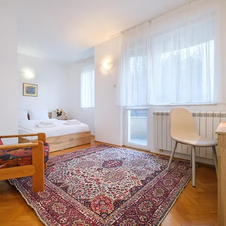 Feriehus The Hill House Free Parking *