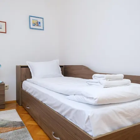 The Hill House Free Parking Plovdiv