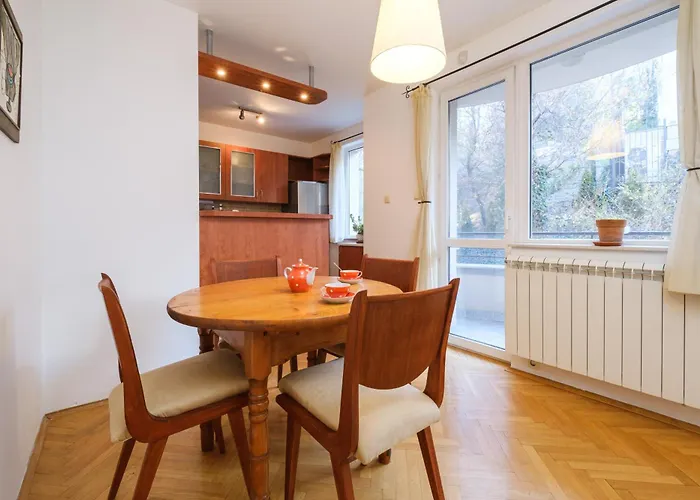 The Hill House Free Parking Ferienhaus