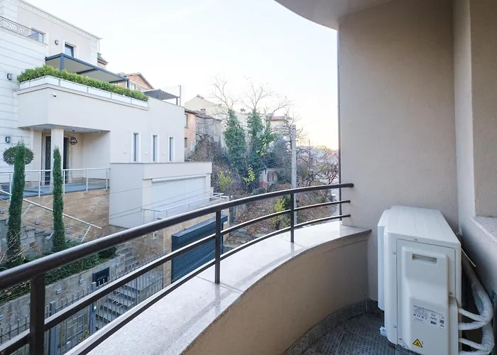 Ferienhaus The Hill House Free Parking Plowdiw