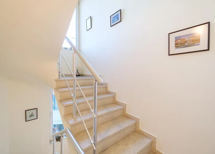 The Hill House Free Parking Plowdiw